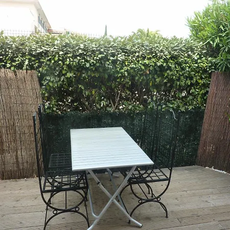 Mas Provencal Вілла Ле-Лаванду